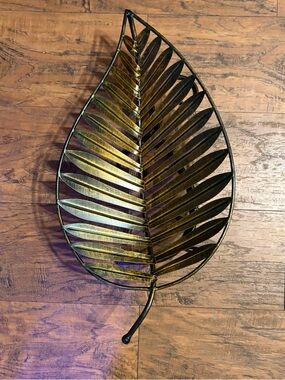 21’ Wrought iron palm leaf fruit basket 4’pedestal brushed bronze home decor